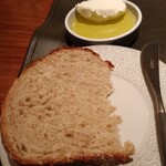 スリオラ - パンとバター