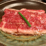 杏樹亭 岸根店 - カルビ