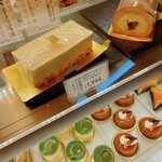 中島大祥堂 - 【丹波黒豆のチーズケア1800円】メニュー