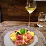 創作イタリアン Gemelli - 冷製桃のパスタと再会(☆∀☆)