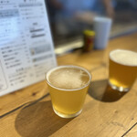 Tamaya craftbeer - 2人ともスタンプラリー参加しているので…
            ◆ベルジャンホワイト
            ◆ゴールデンエール
            それぞれいただきました…♪\( ˆoˆ )/
            ありがとうございます♡(  ´艸`)