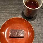 奈良屋町 青 - 水の様な水羊羹