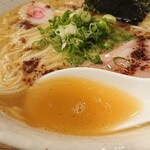 麺屋 藤しろ - 秀逸な スープ と