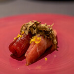 プレゼンテ スギ - 2022.9 杉寿司（インサラータ・ディ・リーゾ、本鮪の天身と中トロ、夏トリュフ、軍鶏の卵カラスミ）