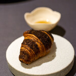 プレゼンテ スギ - 2022.9 クロワッサン