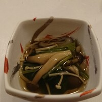 寿司処 かい原 - 最初のひと品 小松菜のおひたし