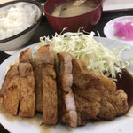 Sakamoto - ロース焼肉定食／850円