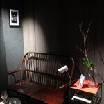 PENITENT - 南国チックな席も。