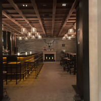 ロウリーズ・ザ・プライムリブ 恵比寿ガーデンプレイス店 - 