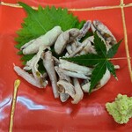 ・Freshly chopped Kimono (wasabi)