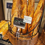 ブーランジェリー ベルドール - 翌日は「バゲット フランス」を購入♪