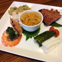 横浜中華街 重慶飯店 本館 - 