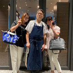 キャトルラパン - 美人2人と記念撮影( ^ω^ )