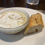 キャトルラパン - このスープを舐めては行けない、飲むのです\(//∇//)\