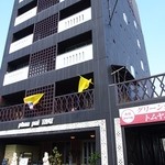 Phaa pai THAI - ５階建て。全部タイランド～