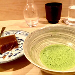 多仁本 - 水羊羹にお抹茶　