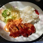 Ami - 令和4年9月
ポークカツランチ 700円