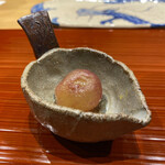 鮨旬美西川 - ぶどうの酢の物