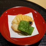 新ばし 星野 - オコゼ揚げと万願寺唐辛子