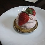 ケーキハウス アラジン - 苺のモンブラン　￥３６０