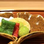 日本料理こまつ - 北海シマエビ 新銀杏 万願寺唐辛子