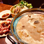 JIDORI KAPPO INAGAKI - 高原比内地鶏鶏白湯スープ水炊き