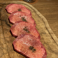 焼肉レストラン ROINS 久茂地国際通り店 - 