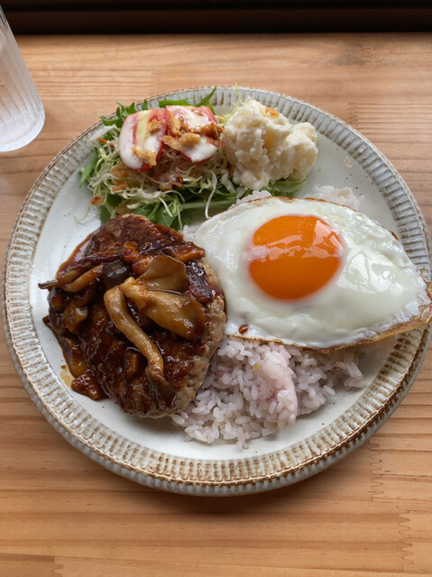 三日月珈琲店 - 大曲（喫茶店）の写真