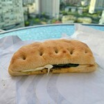 Starbucks - トマトとモッツァレラのフォカッチャ