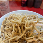 自家製麺 酉 - ゴワッとワシワシの自家製麺