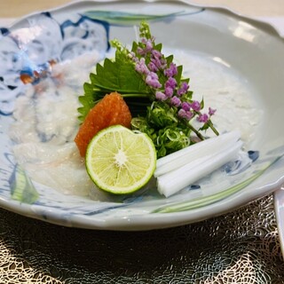 鮮度抜群のふぐを豪快に使用◎【てっちりコース】がおすすめ！