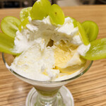 マザーリーフ・テラス - 