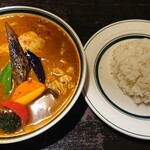 Rojiura Curry SAMURAI. - チキカクと野菜10品目のスープ大盛、レギュラー、ライスM