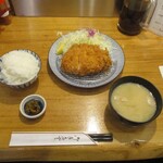 とんかつ 檍 日本橋店 - ロースかつ定食