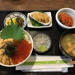 片倉うに屋 - うにいくら丼+生うに蒸しうにの貝盛り