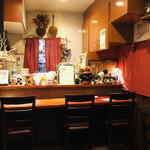 ビストロノブ - カウンター（元お寿司屋さんの名残りらしいです）