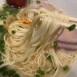 とんこつラーメン専門 八味豚骨 - 