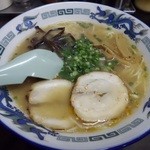 海平ラーメン - とんこつラーメン600円
