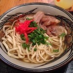 四谷琉球 - 琉球定食（ゴーヤチャンプル＋沖縄そば） ¥800 の沖縄そば