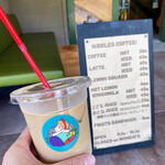 NiBBLES COFFEE！ - アイスカフェラテ