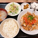 Kinno Gyouza Sakaba - 油淋鶏定食