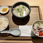 Gyouza To Kare Zangi No Mise Tenshin Sapporo - 白湯スープ餃子定食