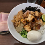 ヌードル＆スパイスカレー 今日の1番 - 