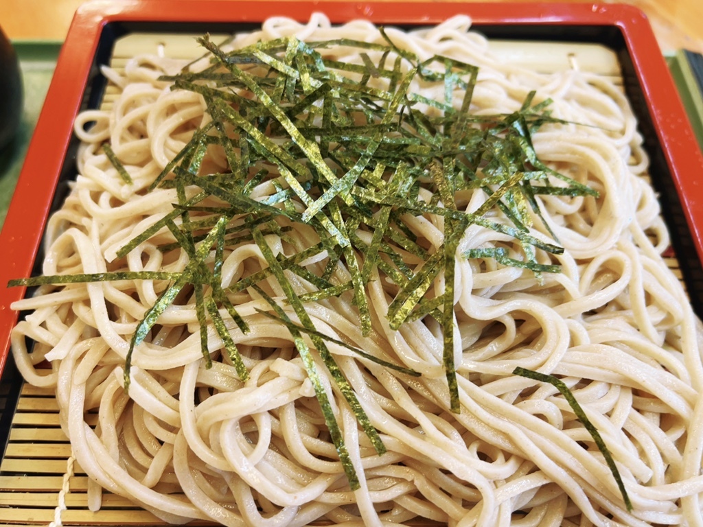 萬 盛 庵 芳川 支店