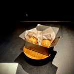 西麻布 焼肉 X - お土産のカリーパン