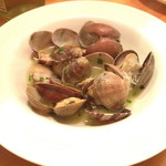 クッチーナ笑多 - 三河産　アサリのワイン蒸し１，２８０円