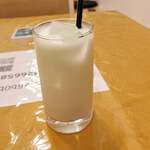 MOMO's Cafe&Restaurant - 選べるドリンクはラッシーだよ