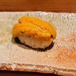 匠 進吾 - 北海道のムラサキウニ