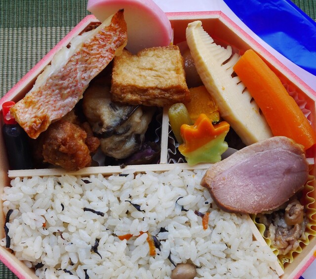 オーダー用】お弁当③動物たちの彩りそぼろ＆彩りご飯カッティングダイ