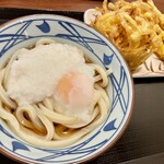 丸亀製麺 郡山安積店 - 温泉玉子のトッピング
